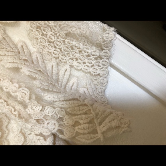 Mesh pool/ beach coverup - Picture 4 of 6